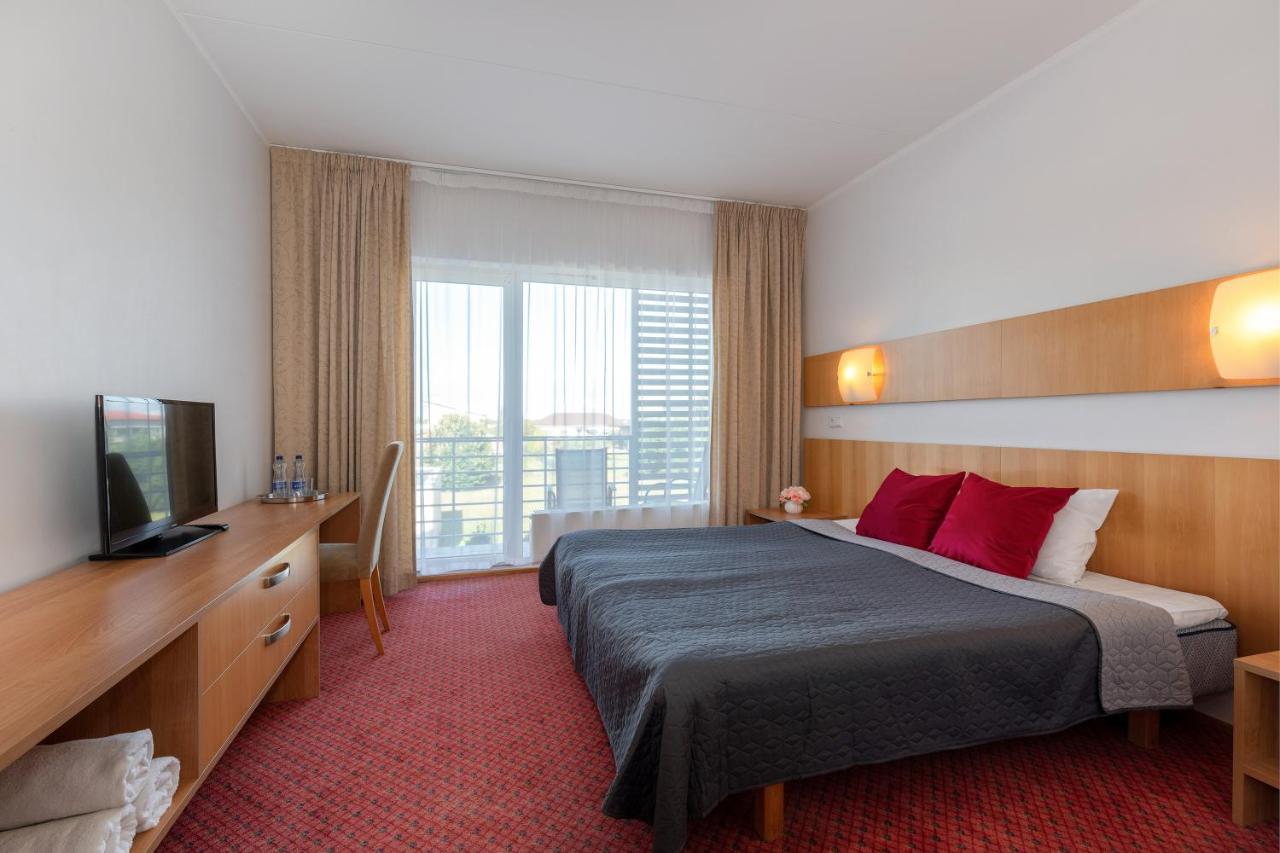 Raadimoisa Hotell Тарту Экстерьер фото