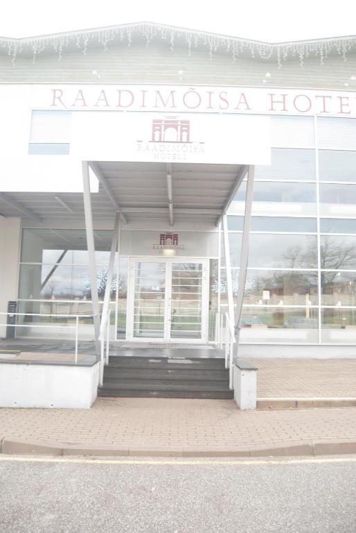 Raadimoisa Hotell Тарту Экстерьер фото