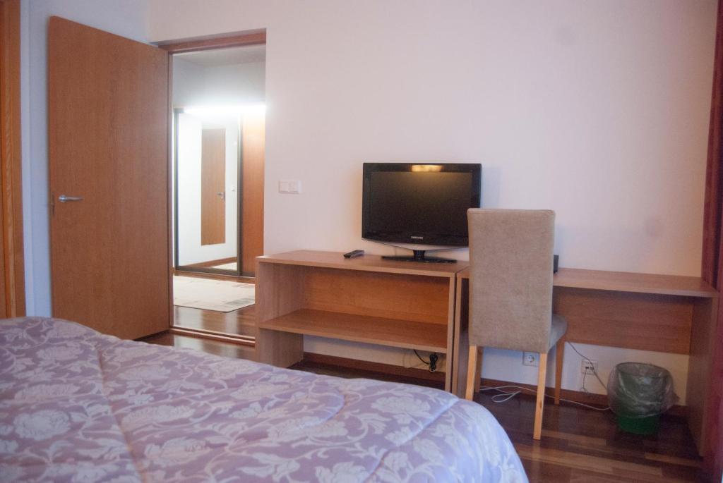 Raadimoisa Hotell Тарту Экстерьер фото