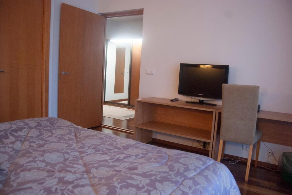 Raadimoisa Hotell Тарту Экстерьер фото